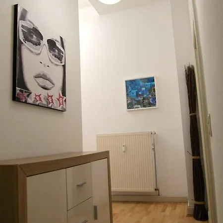Lovely Flat Between Station & Porta Nigra