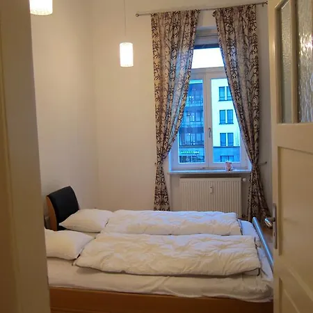 Apartment Lovely Flat Between Station & Porta Nigra *
